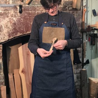 Zenzero Carving Apron