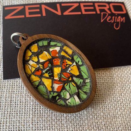 Oak wooden leaf pendant with mosaic - Image 3